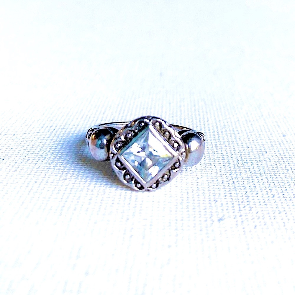 Vintage Sterling Silver and Cubic Zirconia Stamped 925 Ring